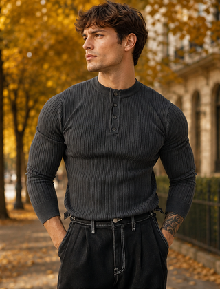 Maglione uomo grigio scuro a coste con abbottonatura corta e maniche lunghe