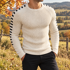 Maglione uomo bianco a coste con girocollo e righe nere sulle maniche