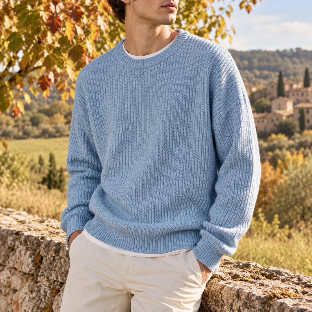 Maglione uomo celeste a coste con girocollo a costine e polsini rifiniti
