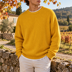 Maglione uomo giallo in maglia a coste, girocollo e fondo a costine