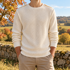 Maglione uomo bianco in maglia a coste con girocollo a costine e maniche lunghe