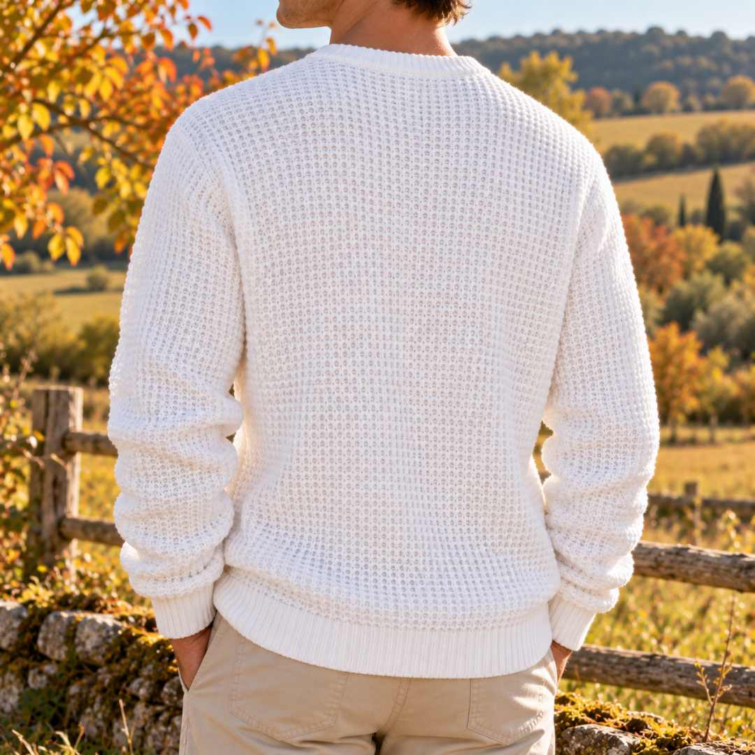 Retro del maglione uomo bianco con fondo a coste e maniche lunghe