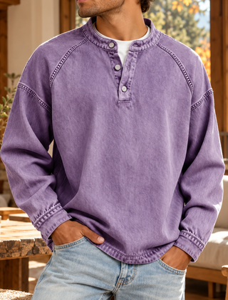Maglione uomo lavanda a collo serafino con cuciture a vista sulle spalle