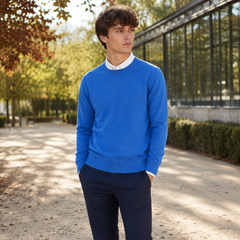 Maglione uomo blu royal a girocollo in tinta unita con bordo a coste