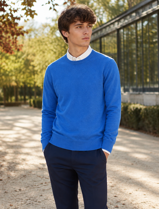 Maglione uomo blu royal a girocollo in tinta unita con bordo a coste