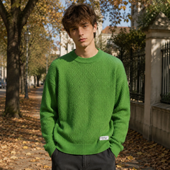 Maglione uomo verde in maglia lavorata con girocollo a coste e maniche lunghe