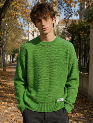 Maglione uomo verde in maglia lavorata con girocollo a coste e maniche lunghe