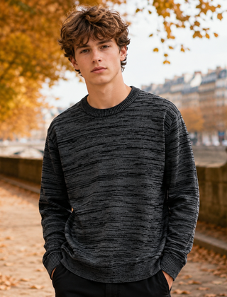 Maglione uomo nero mélange a girocollo con maniche lunghe e polsini a coste