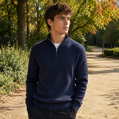 Maglione uomo blu navy in maglia a coste con mezza zip e polsini a coste