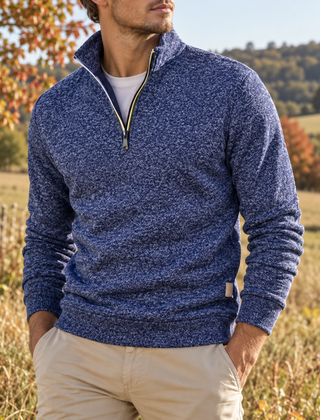 Maglione uomo blu scuro melangiato con collo alto e cursore dorato