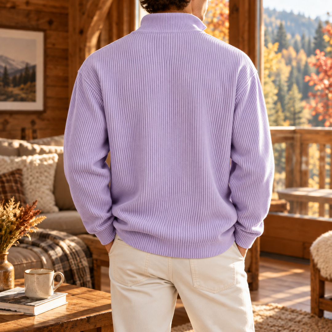 Retro del maglione uomo lavanda con coste verticali e fondo a costine