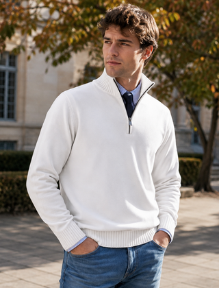 Maglione uomo bianco a mezza zip con polsini a coste e camicia a righe