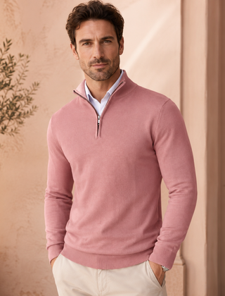 Maglione uomo rosa con mezza zip, collo alto e maniche lunghe