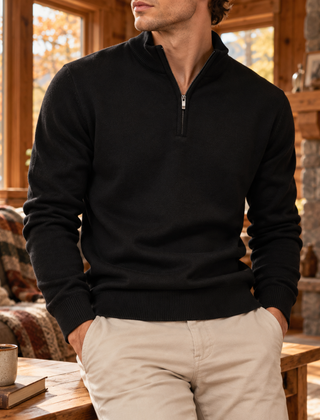 Maglione uomo nero con mezza zip, collo montante e fondo a coste