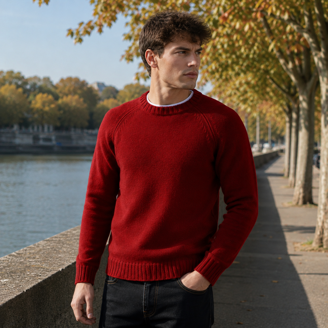 Maglione uomo rosso in tinta unita con girocollo a costine e maniche raglan
