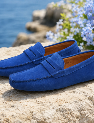 Mocassini uomo blu da guida con bordo cucito a vista e fascia frontale