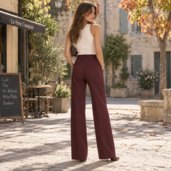 Retro dei pantaloni donna bordeaux con tasche posteriori a filetto e gamba larga