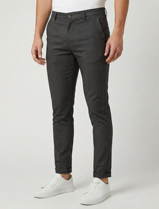Pantaloni uomo chino grigio scuro con vita a passanti e gamba affusolata