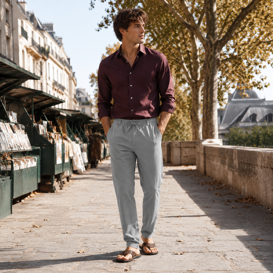 Pantaloni uomo grigi con coulisse e tasche laterali, camicia bordeaux
