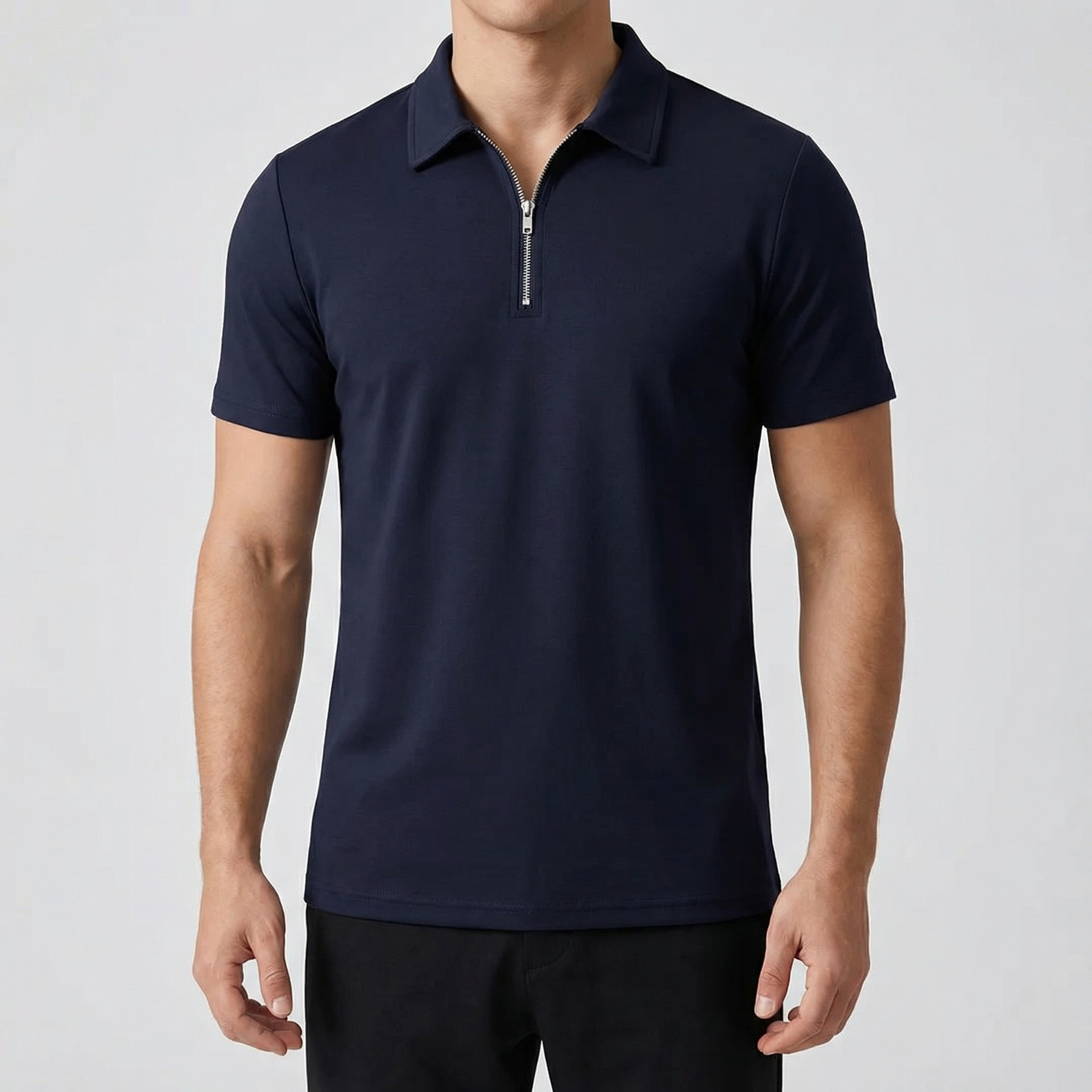 Polo uomo blu navy con mezza zip metallica e colletto a punta