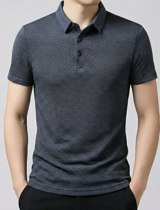 Polo uomo blu scuro con colletto aperto e maniche corte rifinite
