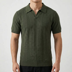 Polo uomo verde militare a maniche corte con collo aperto e righe verticali in rilievo