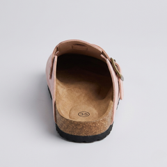Retro del sabot rosa con sottopiede sagomato e tallone completamente aperto