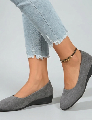 Scarpe donna grigie slip-on con zeppa bassa e suola flessibile antiscivolo