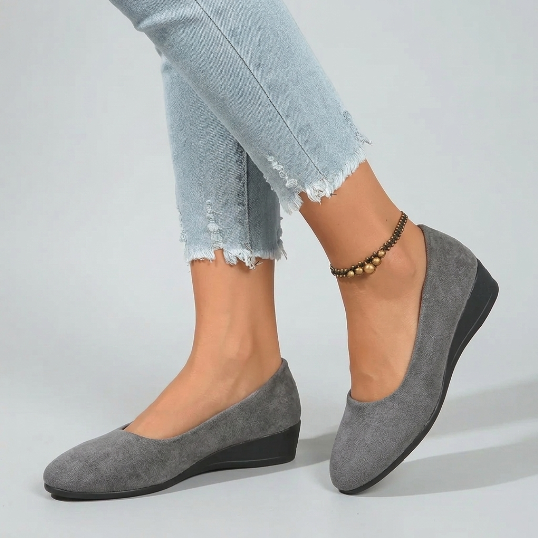Scarpe donna grigie slip-on con zeppa bassa e suola flessibile antiscivolo