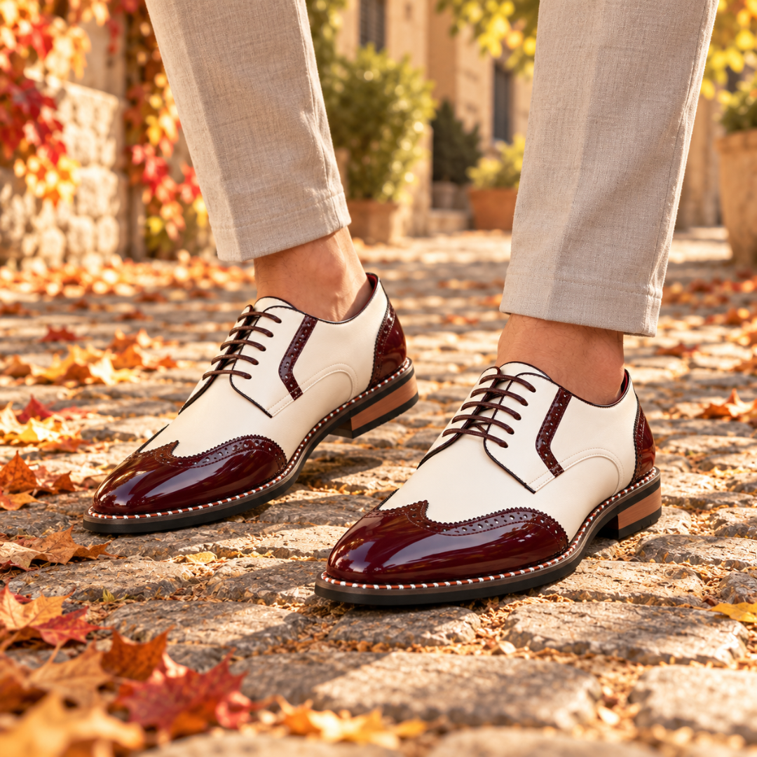 Scarpe brogue uomo bianche e rosse viste di fronte con allacciatura a lacci