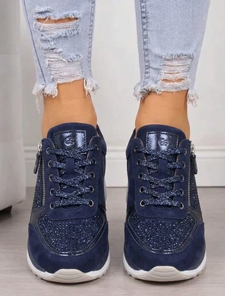 Sneakers donna blu navy frontali con micro strass sulla punta e lacci brillanti