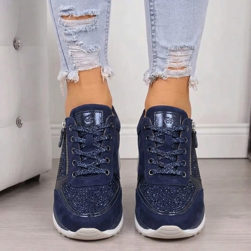 Sneakers donna blu navy frontali con micro strass sulla punta e lacci brillanti