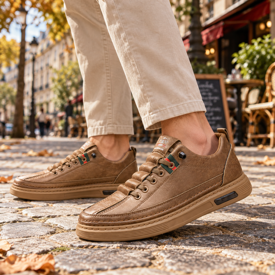 Sneakers uomo marroni con lacci e banda a righe verde e rossa sul lato
