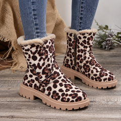 Stivaletti leopardati da donna di lato, con zip laterale e punta tonda