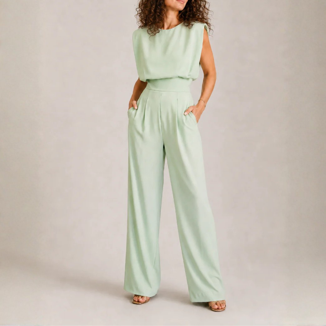 Tuta donna verde menta senza maniche con vita alta e pantalone a gamba larga